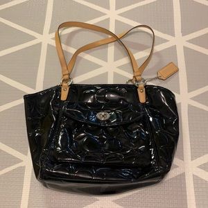 💯 authentic Coach Patent Leather Purse